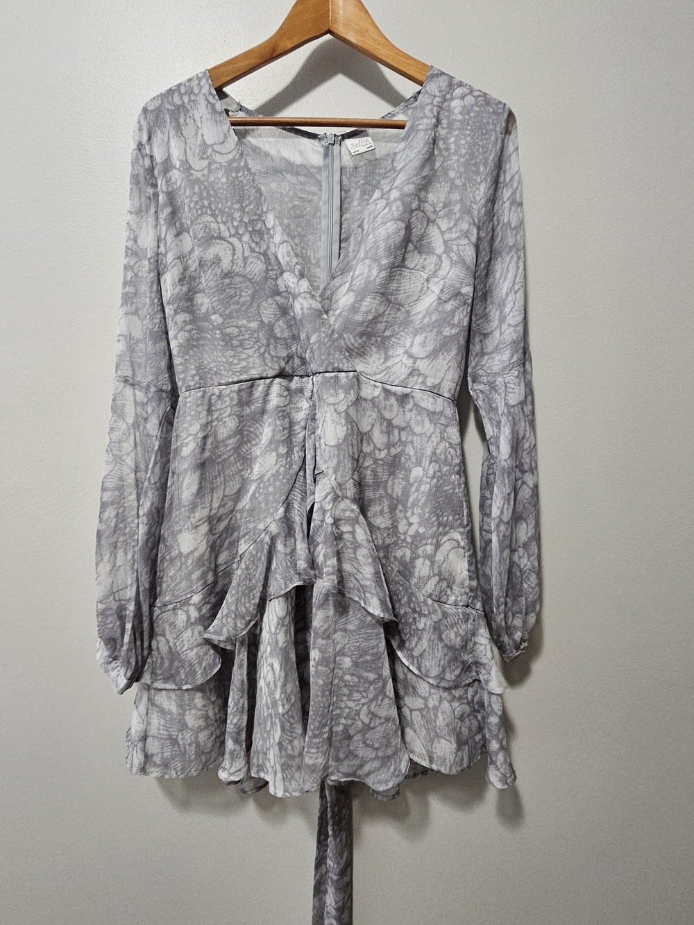 Gray Patterned Long-Sleeve Ruffle Dress